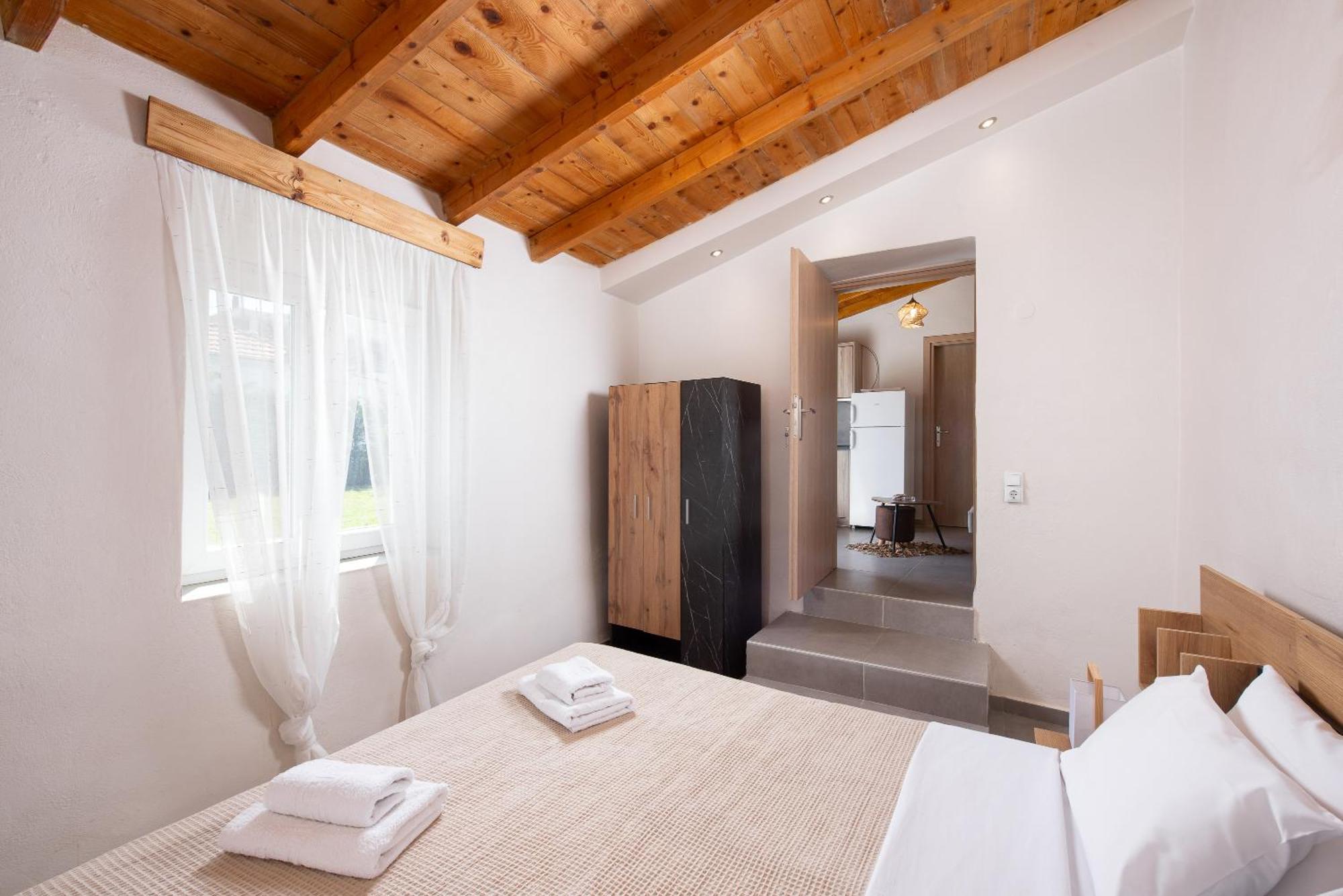 Kentrikon Rooms III & Mint House Limenaria  Buitenkant foto