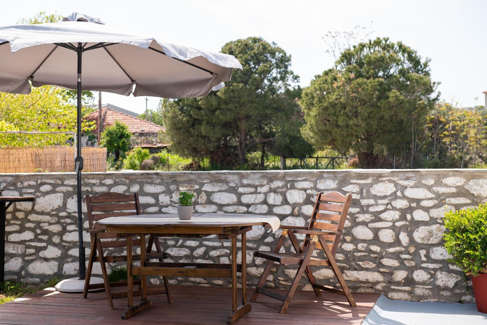 Kentrikon Rooms III & Mint House Limenaria  Buitenkant foto