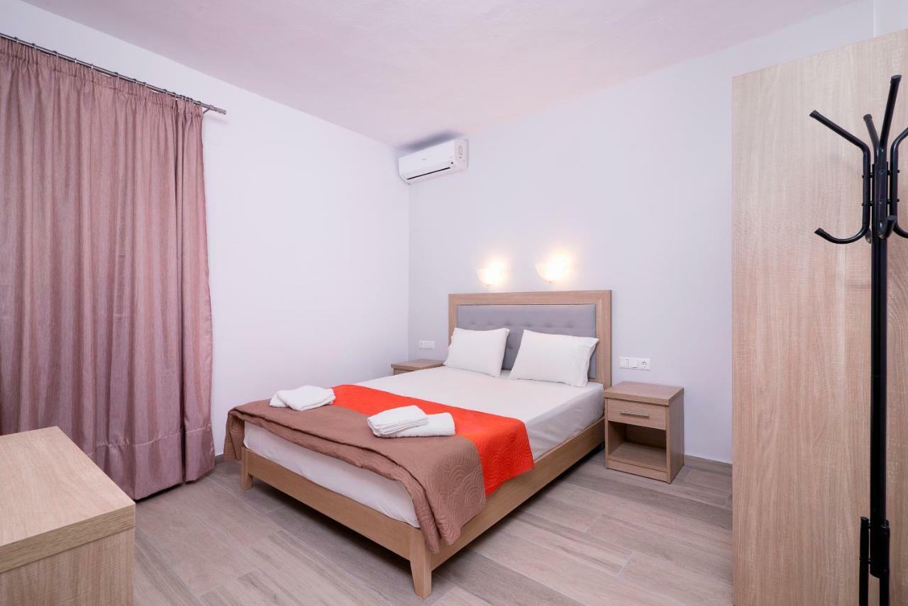 Kentrikon Rooms III & Mint House Limenaria  Buitenkant foto