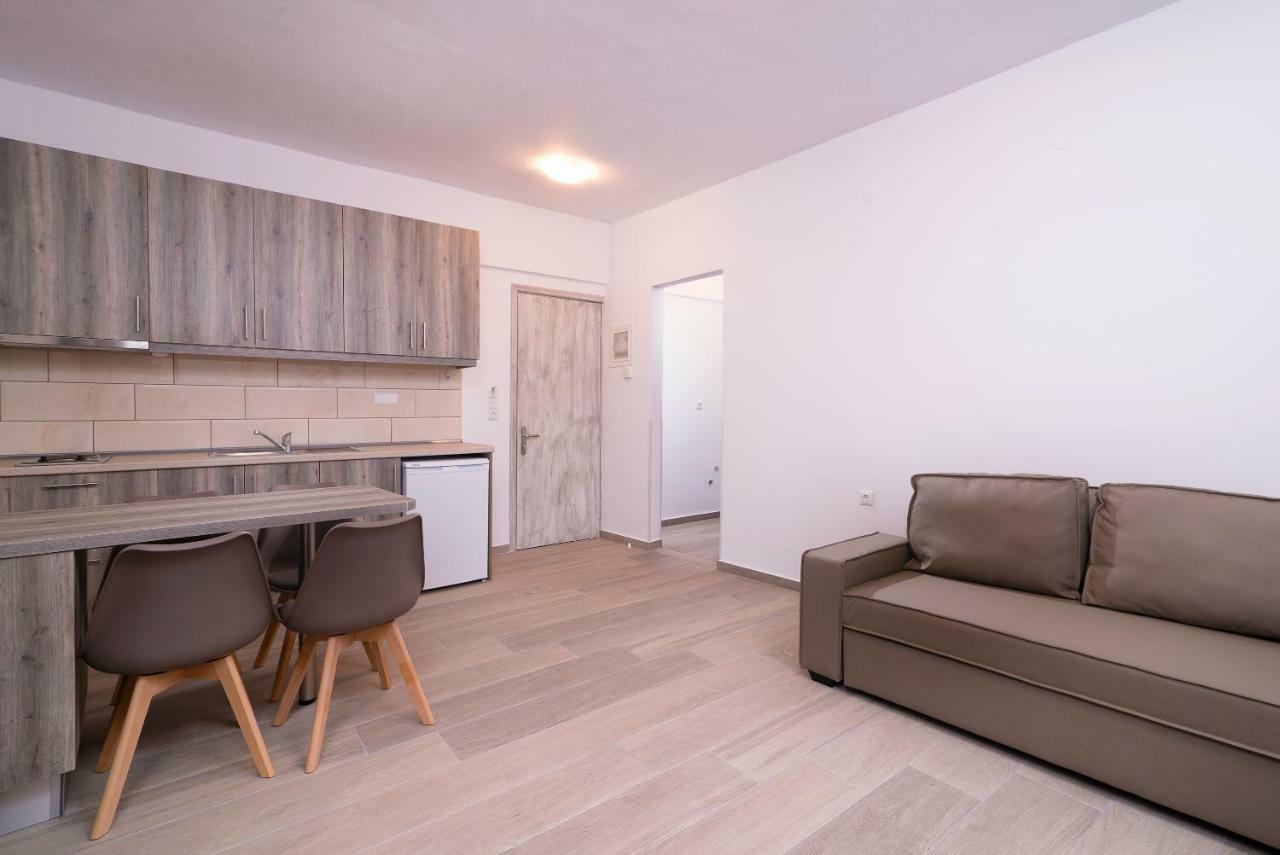 Kentrikon Rooms III & Mint House Limenaria  Buitenkant foto