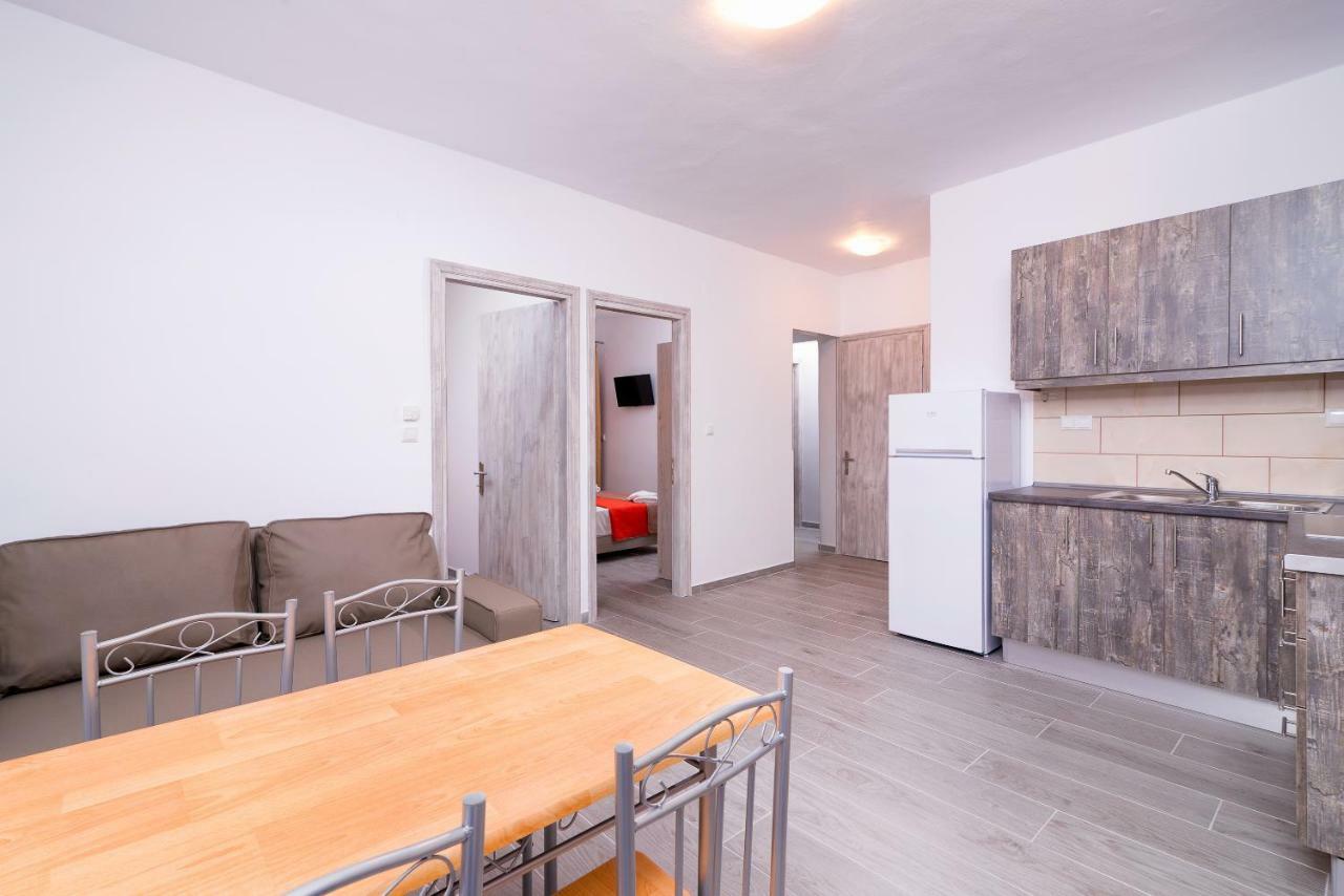 Kentrikon Rooms III & Mint House Limenaria  Buitenkant foto